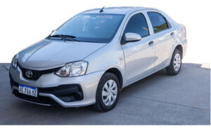 Toyota Etios X 1.5 6m/t 4p