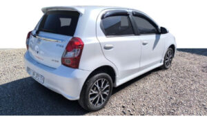 Toyota Etios Xls Pack 1.5 Manual 2022 - Imagen 9