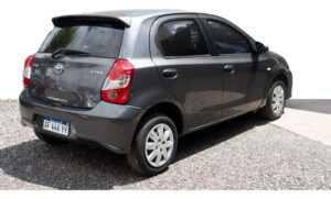 Toyota Etios X 1.5 6 Mt 5p - Imagen 3
