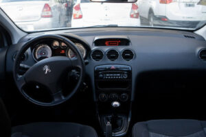 Peugeot 308 Active 1.6n - Imagen 5