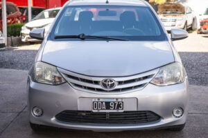Toyota Etios Xs 1.5 M/t 4 P - Imagen 9