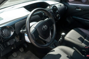 Toyota Etios X 1.5 6 Mt 5p - Imagen 4