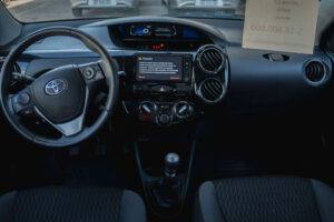 Toyota Etios Xls 1.5 6 M/t 4p - Imagen 13