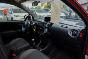 Toyota Etios Xs 1.5 6 M/t 5p - Imagen 6