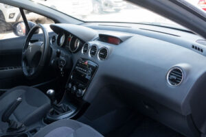 Peugeot 308 Active 1.6n - Imagen 6