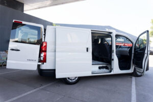 Hiace Furgón L1h1 2.8 Tdi 6at 3a - Imagen 5