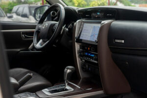 Toyota Sw4 4x4 Srx 2.8 Tdi 6at 7a - Imagen 12