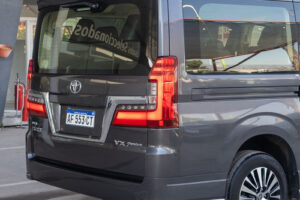 Toyota Hiace, 2.8 Wagon - Imagen 12