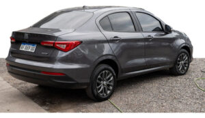 Fiat Cronos Drive 1.3 Gse Bz - Imagen 3