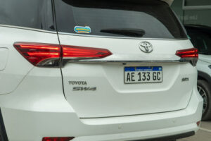 Toyota Sw4 4x4 Srx 2.8 Tdi 6at 7a - Imagen 6