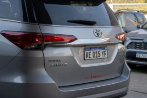 Toyota Sw4 4x4 Srx 2.8 Tdi 6at 7a - Imagen 12