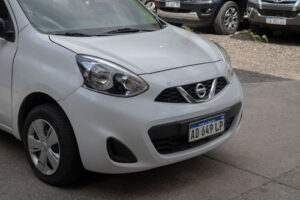 Nissan March Active Pure Drive F2 - Imagen 8