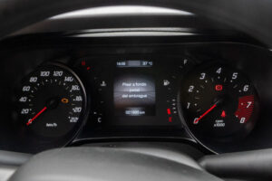 Fiat Cronos Drive 1.3 Gse Bz - Imagen 8