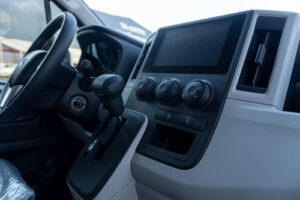 Hiace Furgón L1h1 2.8 Tdi 6at 3a - Imagen 9