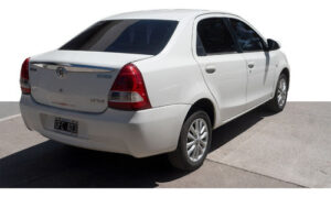 Toyota Etios Xls 1.5 M/t 4p - Imagen 3