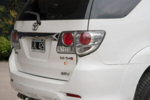 Toyota Sw4 4x4 Srv 3.0 Tdi C/cuero - Imagen 4