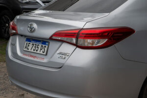 Toyota Yaris Xls 1.5 Cvt 4p - Imagen 14