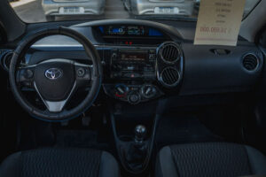 Toyota Etios Xs 1.5 6 M/t 4p - Imagen 11