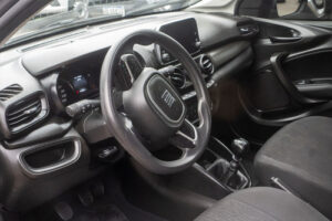 Fiat Cronos Drive 1.3 Gse Bz - Imagen 4