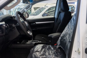 Toyota Hilux 4x4 Srv 2.8 Tdi 6mt 2024 - Imagen 10