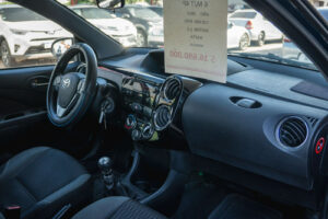 Toyota Etios Xs 1.5 6 M/t 4p - Imagen 12