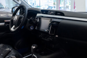 Toyota Hilux 4x4 Srv 2.8 Tdi 2025 - Imagen 4