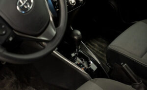 Toyota Yaris 1.5 107cv Xs Cvt Okm - Imagen 8