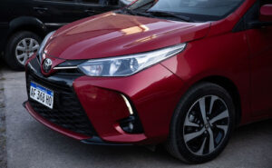 Toyota Yaris Xls Pack 1.5 Cvt 5p - Imagen 10