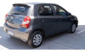 Toyota Etios X 1.5 6 Mt 5p - Imagen 3