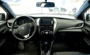 Toyota Yaris 1.5 107cv Xs Cvt Okm - Imagen 5