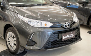 Toyota Yaris 1.5 107cv Xs Cvt Okm - Imagen 12