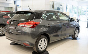 Toyota Yaris 1.5 107cv Xs Cvt Okm - Imagen 11