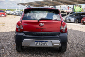 Toyota Etios Cross 1.5 6 M/t 5p - Imagen 14
