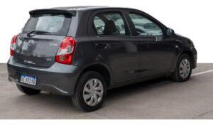 Toyota Etios X 1.5 6 Mt 5p - Imagen 3