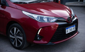 Toyota Yaris Xls Pack 1.5 Cvt 5p - Imagen 8