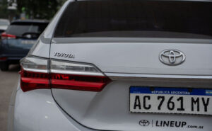 Toyota Corolla Xli 1.8 6 M/t - Imagen 13