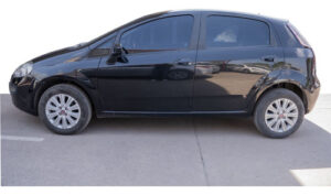 Alternative view of Fiat Punto Attractive 1.4 8v