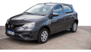 Toyota Etios X 1.5 6 Mt 5p