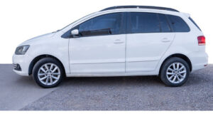 Alternative view of Volkswagen Suran 1.6 5d 156