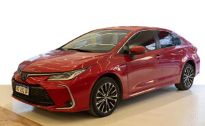 TOYOTA COROLLA HEV 1.8 SEG ECVT (2024)